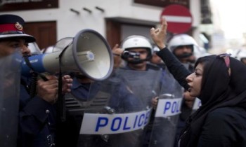 السلطات البحرينية تطلق سراح الناشطة «زينب الخواجة» مع انتظار محاكمتها