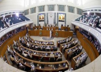 رئيس برلمان الكويت:الحكومة تعهدت باتخاذ خطوات لإصلاح البورصة