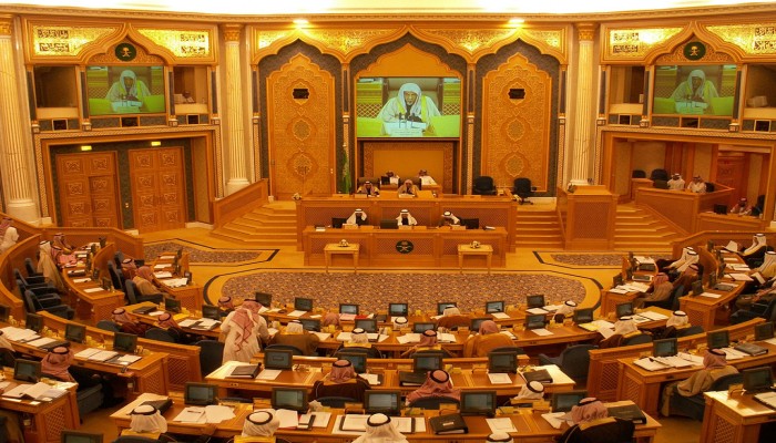 «الشورى السعودي» يصوت بعدم الموافقة على زيادة عدد ساعات الدوام الحكومي