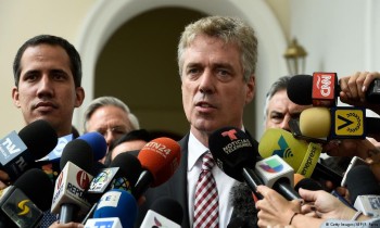 ألمانيا تنتقد طرد سفيرها من فنزويلا: يفاقم الوضع