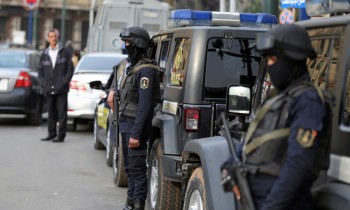 السلطات المصرية توقف ضابطا سابقا لاتهامه في «مذبحة الواحات»