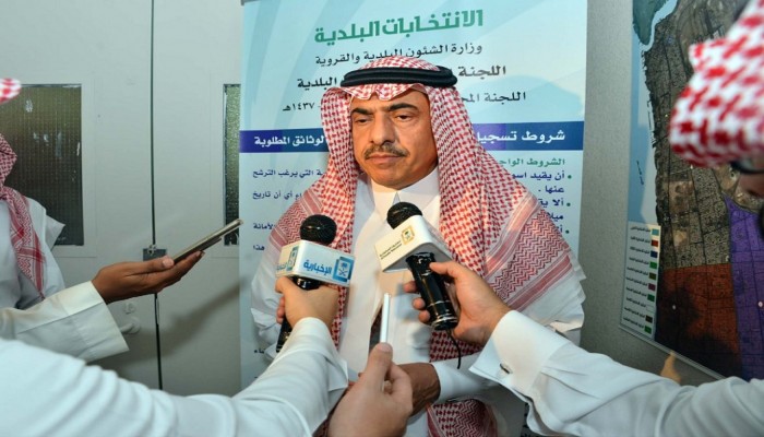 وزير الشؤون البلدية السعودي يؤكد «استسلام» مقاومي التغيير