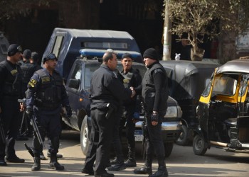 صحيفة مصرية: شاب يتراجع عن تفجير مركز تجاري بالقاهرة