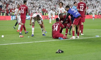 الاتحاد الآسيوي يعاقب الإمارات بسبب سوء السلوك أمام قطر 