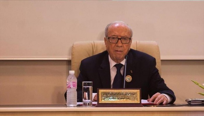 الرئيس التونسي يقترح تشكيل حكومة وحدة تشارك فيها أحزاب ونقابات