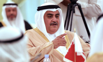 غضب من شماتة وزير خارجية البحرين بمرض مسؤول قطري