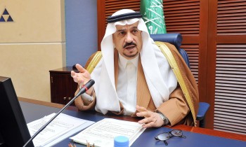 أمير الرياض ينتقد خدمات «مطار الملك خالد الدولي» ويوجه بسرعة معالجتها