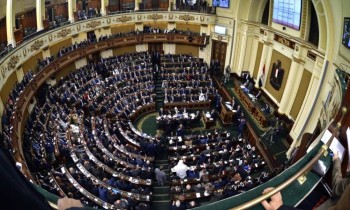مصر.. الحكومة تنتصر على البرلمان بإعادة مادة الإشراف القضائي للدراسة