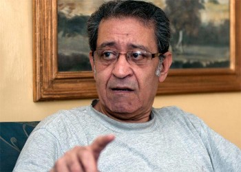 كاتب مسرحي مصري: الناس «مش لاقية تاكل» والحال من سيئ إلى أسوأ