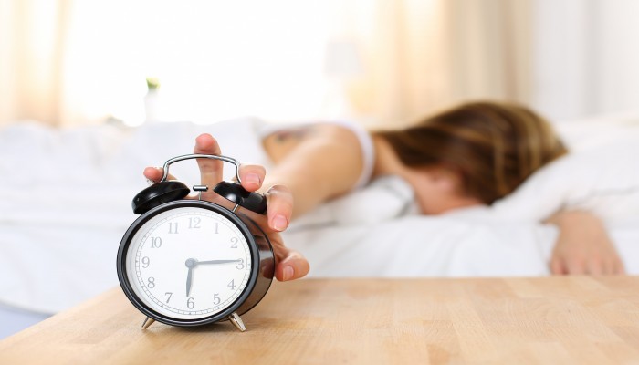 ما هو القسط الأنسب من النوم لكل مرحلة عمرية لدى السيدات؟
