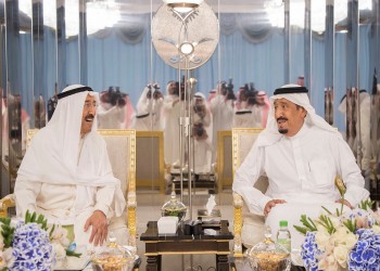 أمير الكويت يبحث في السعودية الإثنين الأزمة الخليجية
