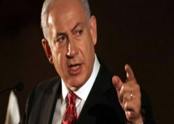 «نتنياهو» يوقع اتفاقيات تسمح بالترحيل القسري للمتسللين إلى (إسرائيل)