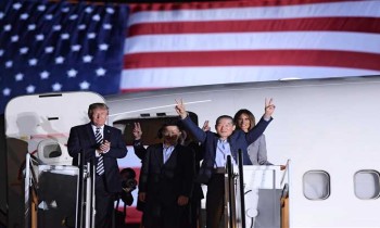 استقبال رئاسي لـ3 أمريكيين أفرجت عنهم كوريا الشمالية