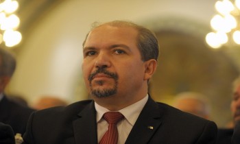 وزير الشؤون الدينية الجزائري ينفي إغلاق أي كنائس ببلاده