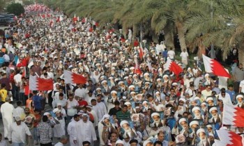 الحل الأمني والملاسنة المذهبية أغرقت البحرين