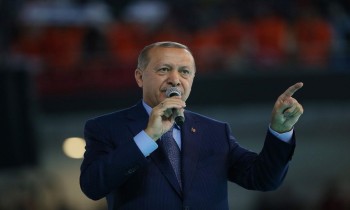 "أردوغان" يدعو الأتراك للتخلي عن الدولار لوقف تراجع الليرة