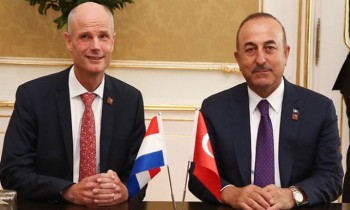 رسميا.. تركيا وهولندا تتفقان على إعادة السفراء