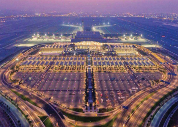 افتتاح مطار عمان الدولي بسعة 20 مليون مسافر (صور)