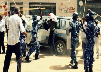 الجيش السوداني يعلن وقوفه مع البشير بمواجهة الاحتجاجات الشعبية