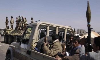 الحوثيون يختطفون ضباطا سابقين بالقوات الجوية اليمنية