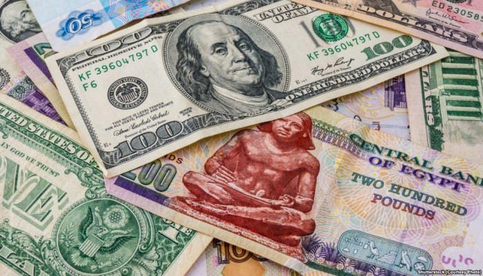 رويترز: الجنيه المصري بأعلى مستوياته أمام الدولار منذ عامين