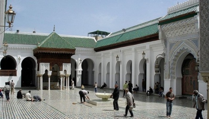 جامع القرويين في مدينة فاس القديمة أول مسجد بنته امرأة الخليج