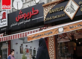 بلدية إسطنبول تطالب المتاجر بتغيير اللافتات العربية