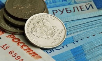 الروبل الروسي ثاني أفضل العملات أداء في 2019