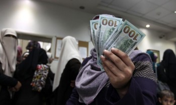 قطر توزع الدفعة الـ14 من مساعداتها على أسر غزة
