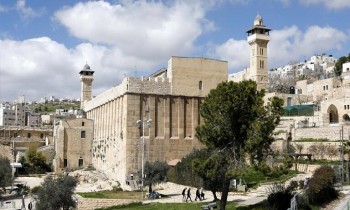 إسرائيل تصدق على مصادرة أراضي الحرم الإبراهيمي بالخليل
