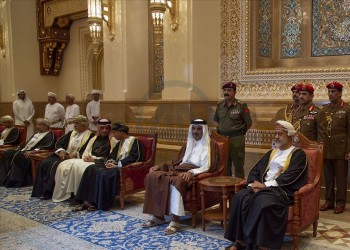 أول اتصال هاتفي.. أمير قطر وسلطان عمان يبحثان التطورات الإقليمية