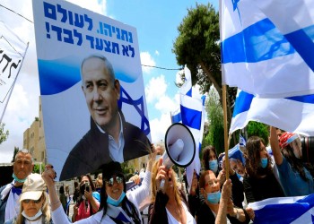 و. س. جورنال: إسرائيل تبدأ معركة طويلة مع انطلاق محاكمة نتنياهو