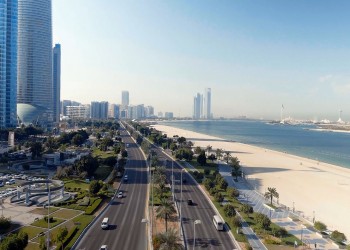 ستاندرد آند بورز: اقتصاد أبوظبي سينكمش 7.5% هذا العام