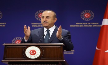 وزير الخارجية التركي يهاتف نظيره البحريني