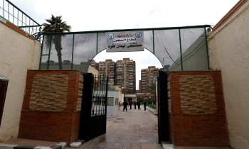 بسبب الإهمال الطبي.. وفاة معتقل جديد في مصر بعد معاناته من جلطة