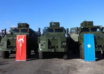 الأولى من نوعها.. تركيا تمنح الصومال آليات كيربي كاملة التدريع (صور)