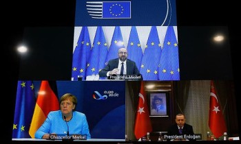 أردوغان يؤكد أهمية تفعيل الحوار لحل خلافات شرق المتوسط