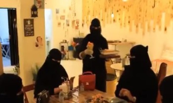 سعوديتان تفتتحان أول مطعم نسائي بالكامل في المملكة