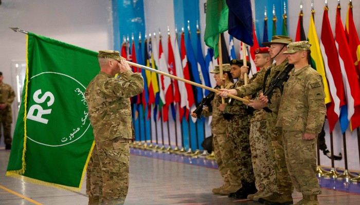 الناتو يعلن مغادرة أفغانستان إذا غادرها الأمريكيون
