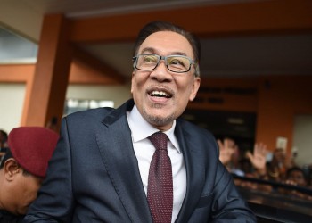 ماليزيا.. أنور إبراهيم يدعي إثبات أحقيته بتشكيل الحكومة