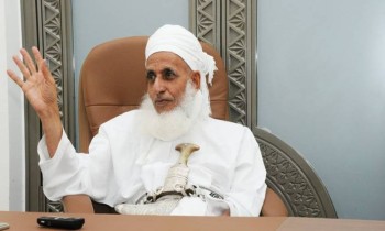 مفتي عمان يهاجم المتطاولين على النبي: مضطربون ومختلون