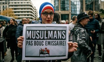 ثلثا مسلمي فرنسا يرفضون إظهار المعلم رسوما مسيئة لشخصيات دينية للتلاميذ