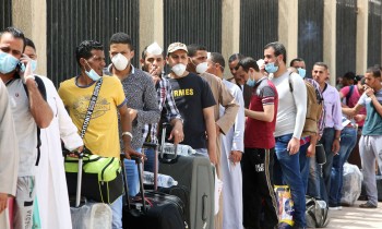 القاهرة تعلن تسوية 12 شكوى لعمالة مصرية بالكويت 