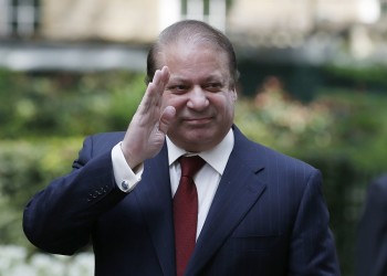 مساع باكستانية لاستعادة نواز شريف من بريطانيا