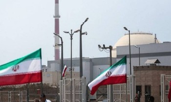 إيران تنقل منشآتها النووية إلى مخابئ حصينة تحسبا لأي هجوم