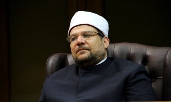وزير الأوقاف المصري يطالب بتجفيف منابع جماعة الإخوان