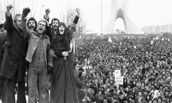 وثائق سرية.. خطط بريطانية لإصلاح النظام الإيراني قبل سقوطه بثورة شعبية