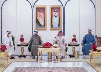 ملك البحرين يبحث مع قادة الإمارات تعزيز العلاقات بين البلدين