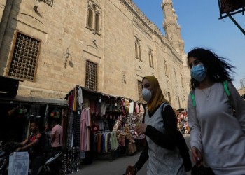 مسؤولون مصريون يحذرون من موجة ثالثة لكورونا في رمضان