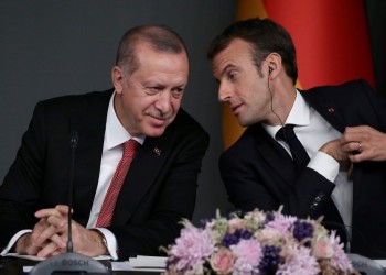 تركيا تهاجم ماكرون بسبب تصريحاته حول تدخل أردوغان في انتخابات فرنسا